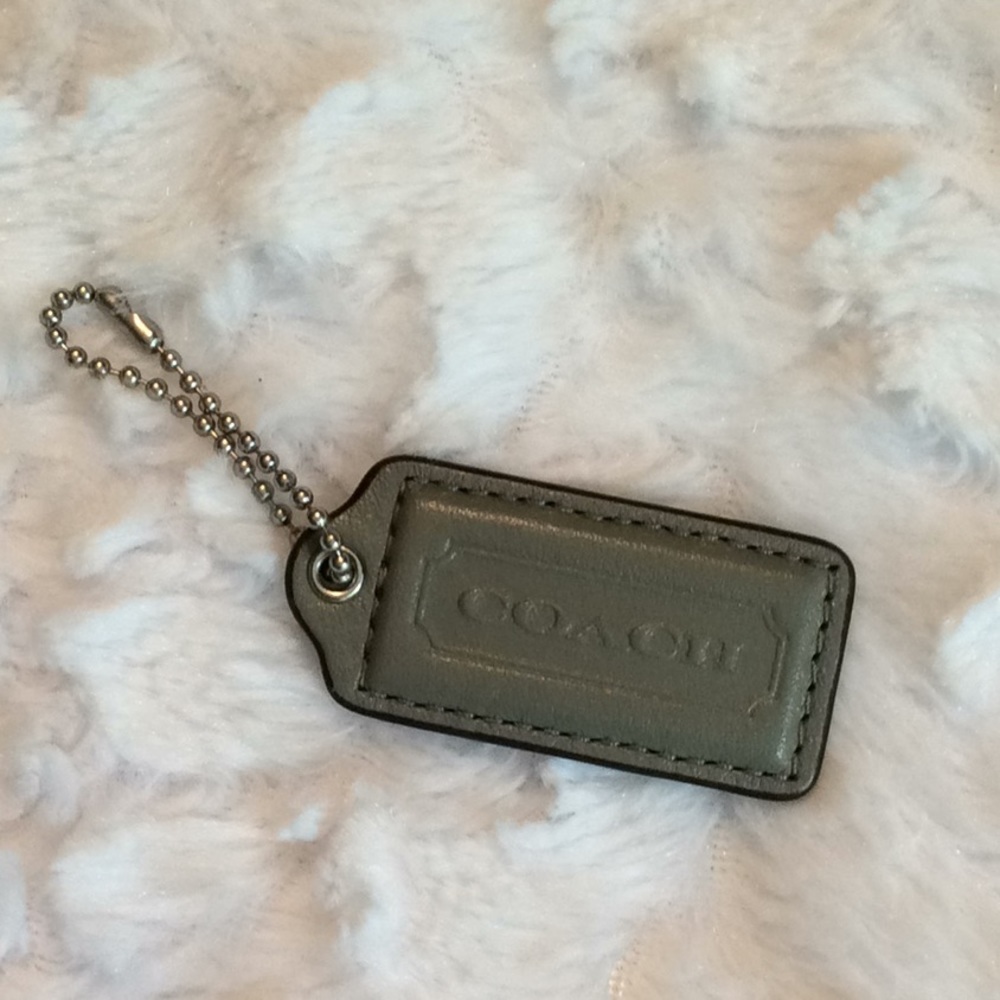 Coach Gray Hang Tag